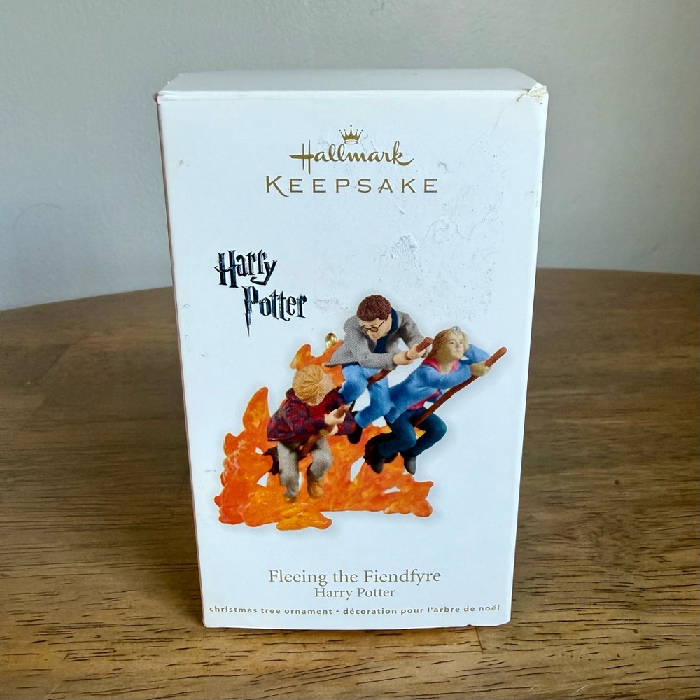 Hallmark Keepsake 2011 Harry Potter Fleeing the Fiendfyre Christmas Ornament